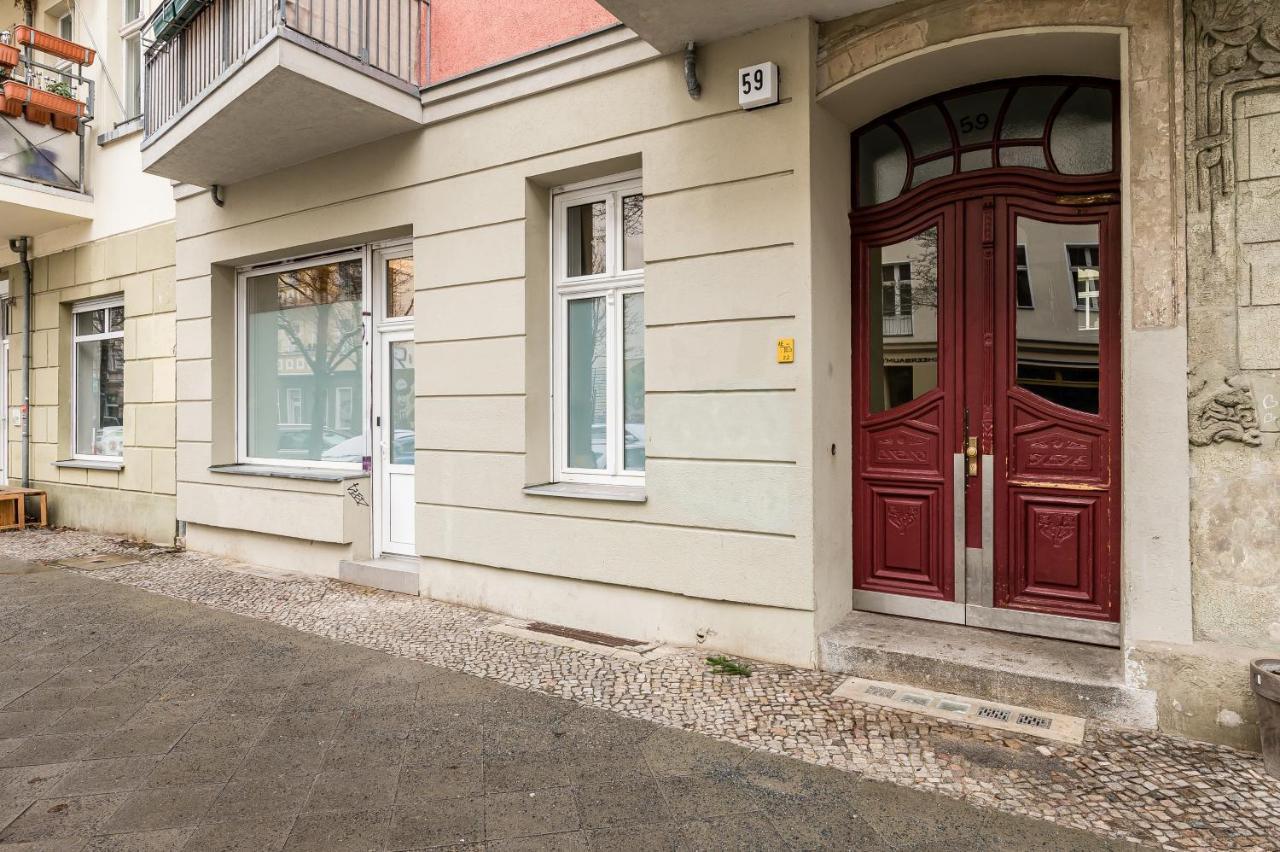 Neues Design-Apartment In Friedrichshain Berlin Bagian luar foto