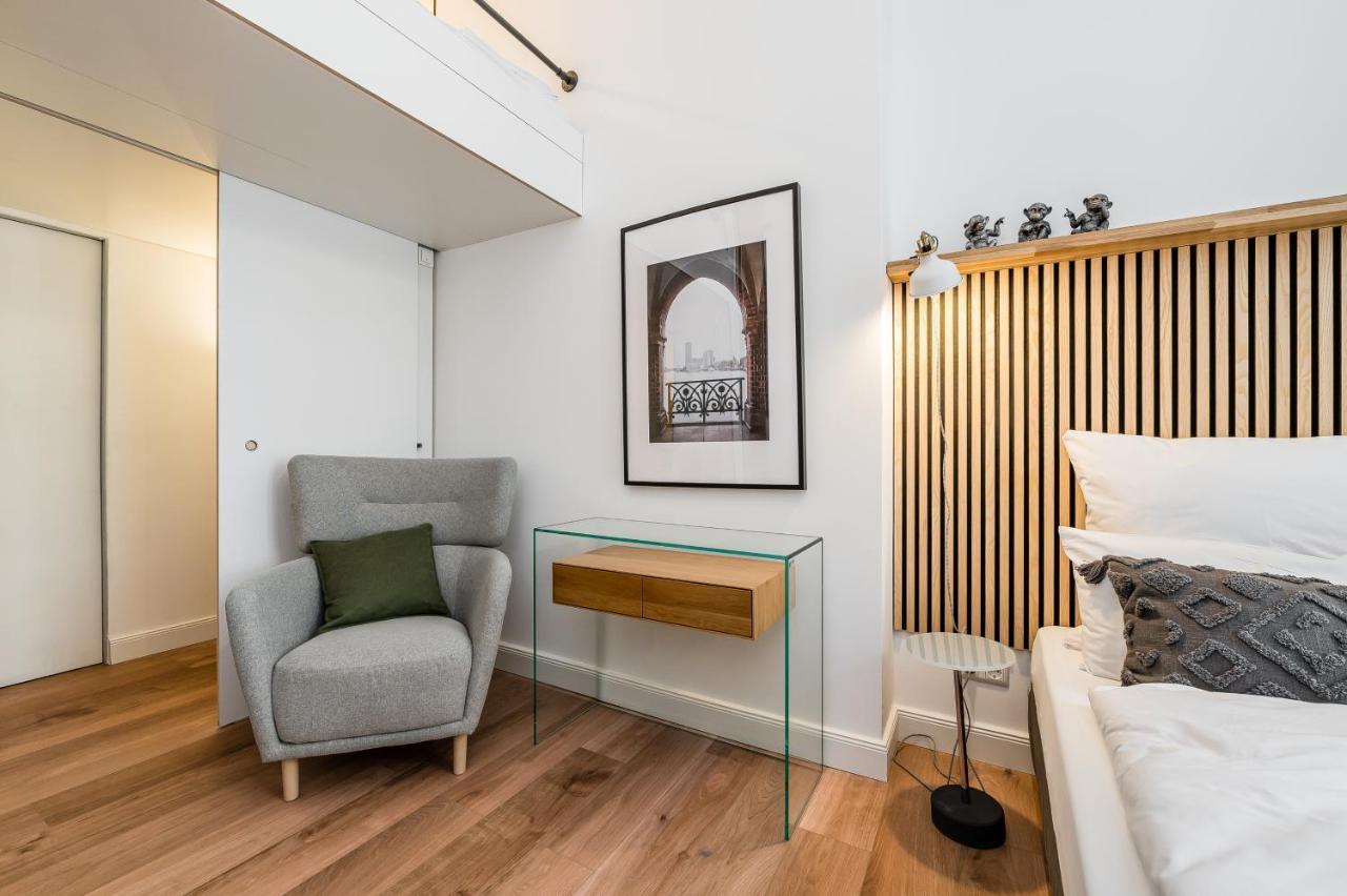 Neues Design-Apartment In Friedrichshain Berlin Bagian luar foto