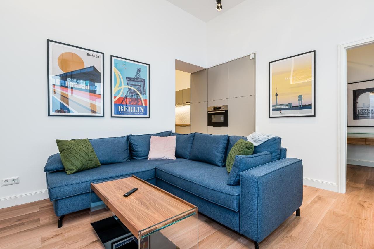 Neues Design-Apartment In Friedrichshain Berlin Bagian luar foto